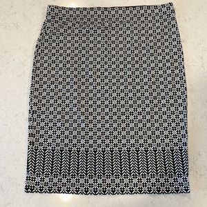 Max Studio - Pencil Skirt - Black/White (Size S)